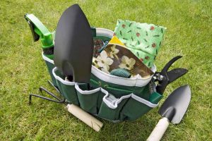 The Best Gear Bags for Gardening: Garden Tote Bag Review