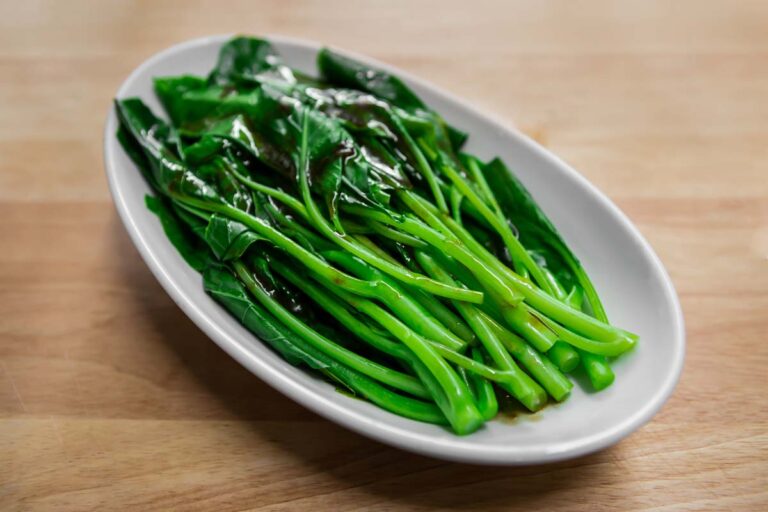 How to Grow Chinese Broccoli | Gardener’s Path